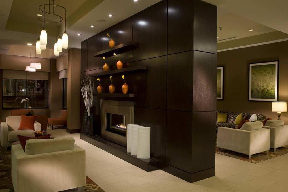 Hilton Garden Inn Minneapolis Downtown Beltér fotó