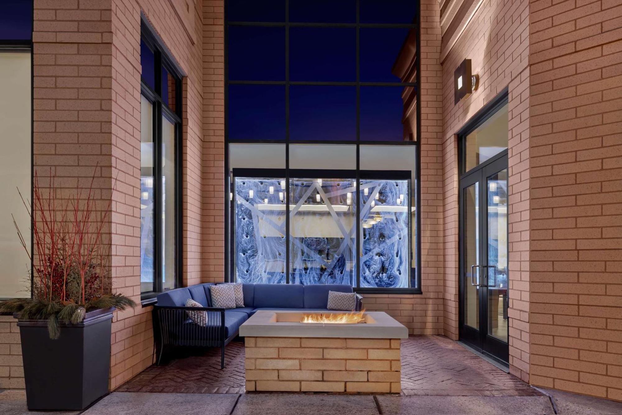Hilton Garden Inn Minneapolis Downtown Kültér fotó