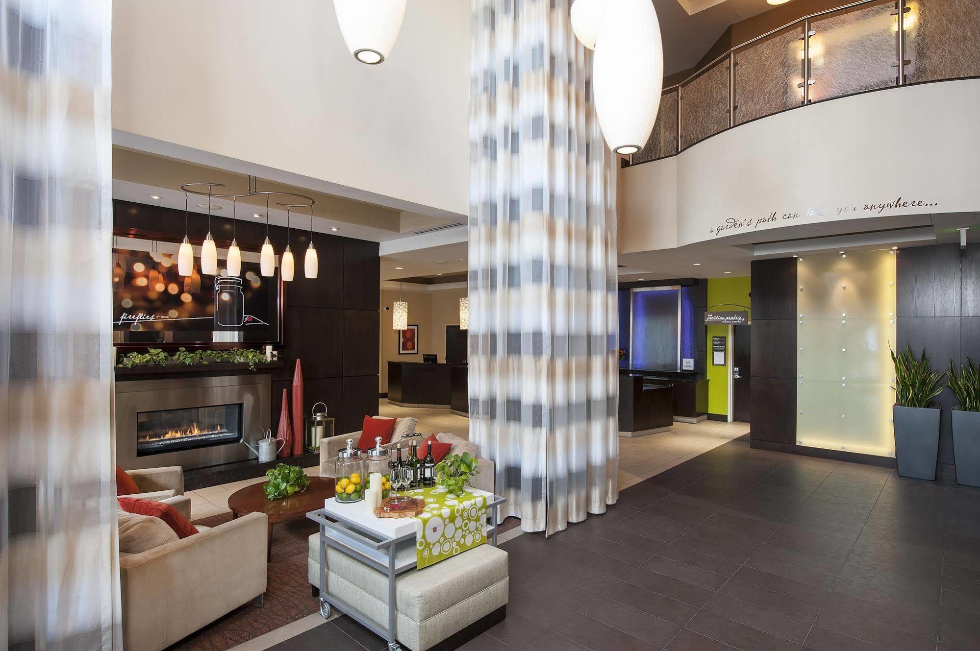 Hilton Garden Inn Minneapolis Downtown Kültér fotó